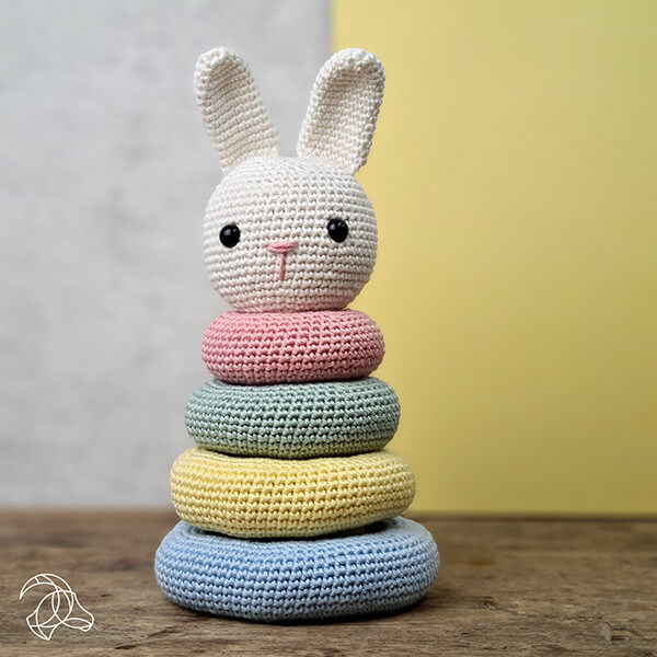 kit crochet Pâques tour lapin empilable