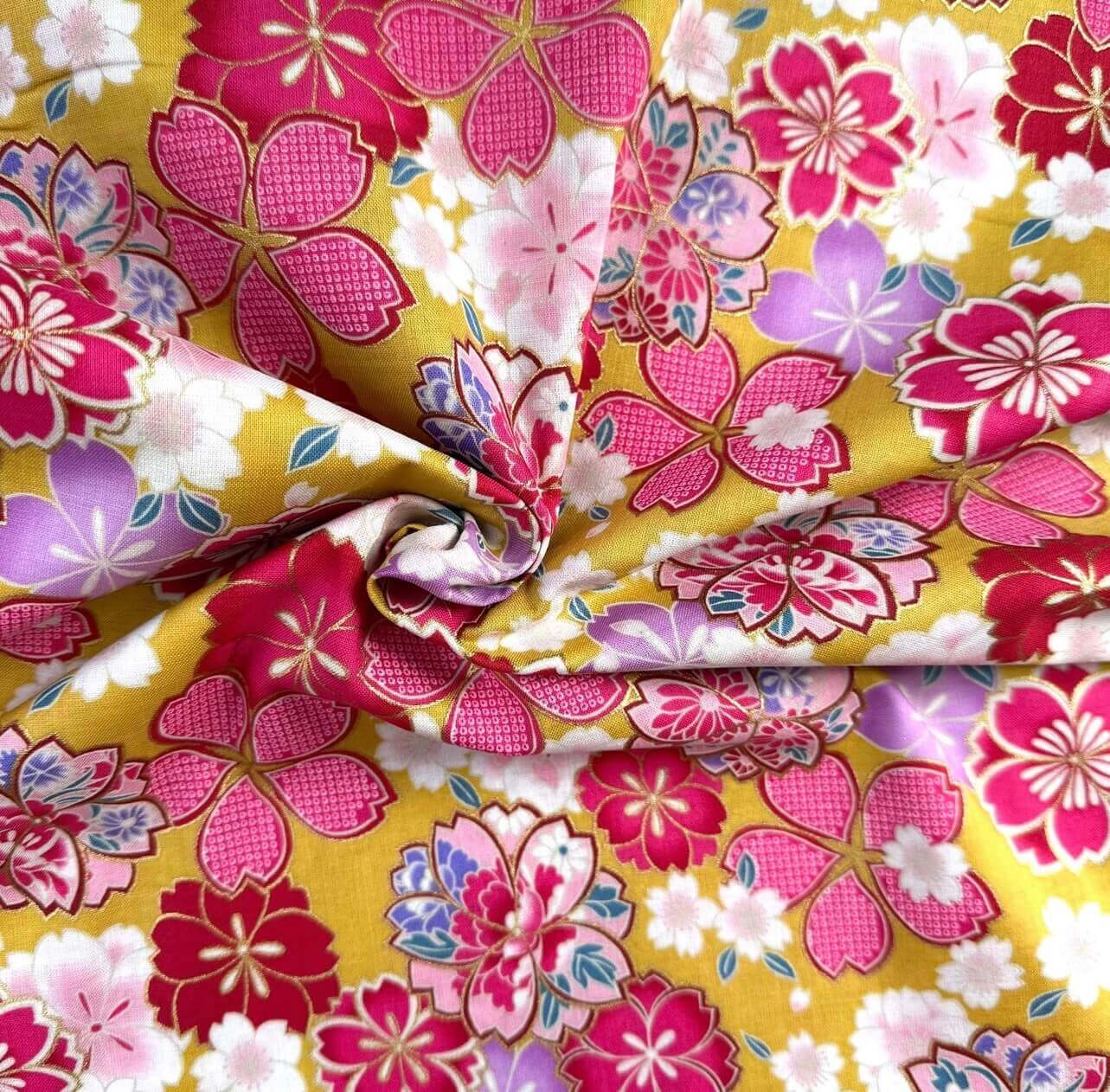 tissu japonais motif camélia traditionnel 100% coton